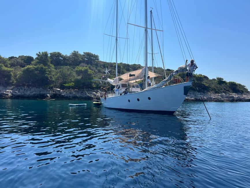 Split or Hvar: excursions on a famous Croatian sailing boat - Practical Details and What You Need to Know