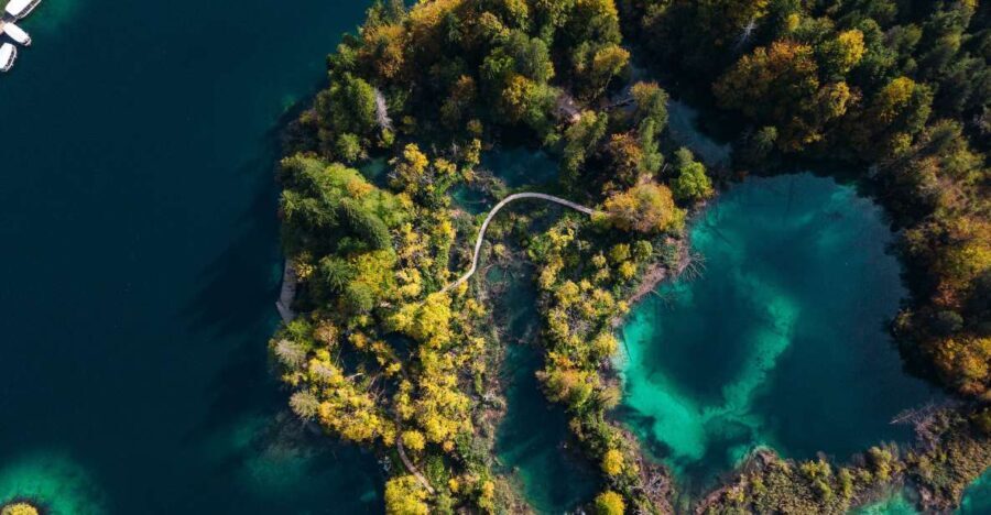 Split: Self-Guided Plitvice Lakes Day Tour with Boat Ride - What’s Included and What’s Not