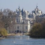 St James' & Mayfair - Private Tour of London's Royal & Aristocratic Villages - What Makes This Tour Stand Out?