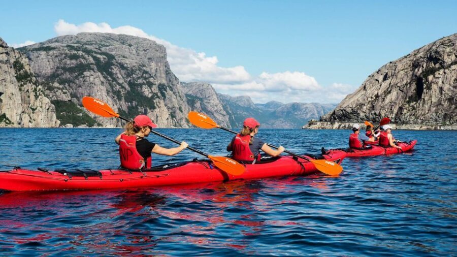 Stavanger: Guided Kayaking in Lysefjord - The Itinerary in Detail