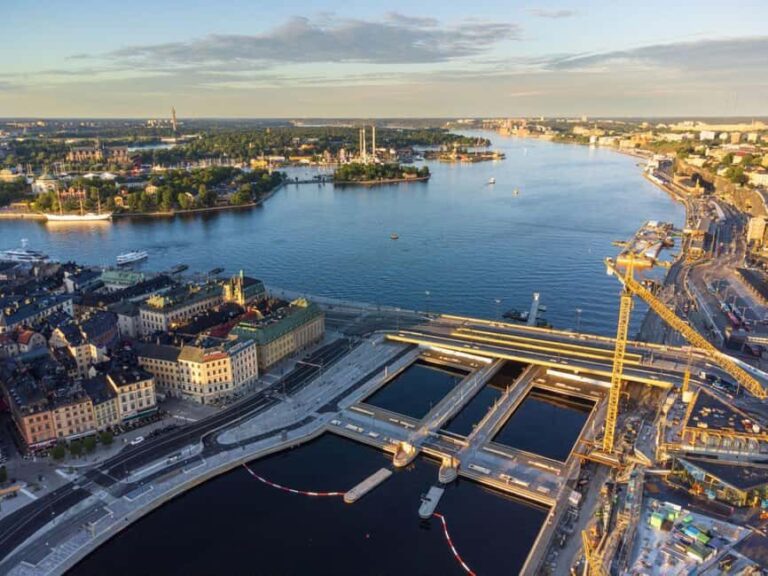 Stockholm: ABBA Tour with Boat Trip to Viggsö and Meal - Who Will Love This Tour?