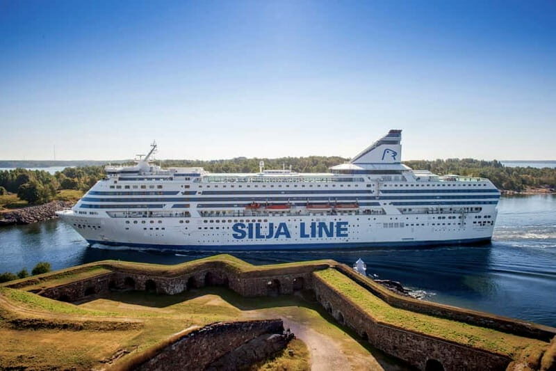 Stockholm-Helsinki Mini Cruise: 2-Night Baltic Getaway - The Helsinki Stop — A City of Contrasts