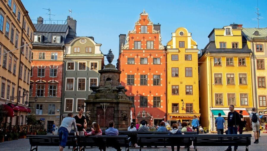Stockholm Icons: Old Town & Riddarholmen Private Guided Tour - The Highlights in Detail