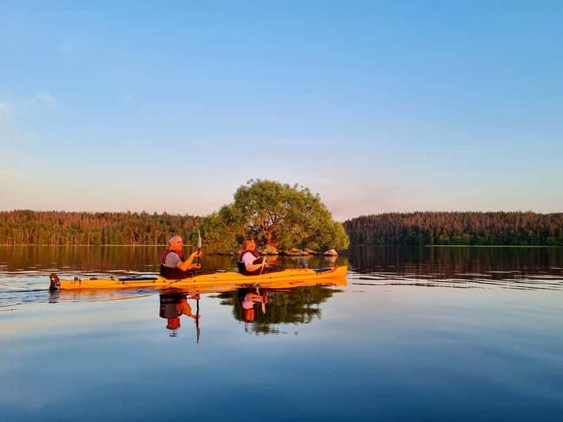Stockholm: Sunset Kayak Tour on Lake Mälaren with Tea & Cake - The Fika and the Views