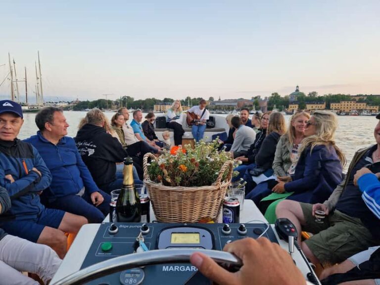 Stockholm Walking Tour & Electric Boat Ride - A Detailed Look at the Stockholm Walking Tour & Electric Boat Ride