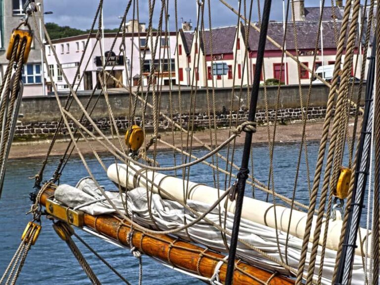 Stornoway: Isle of Lewis Tour with Port Ness & Lighthouse - Detailed Breakdown of the Stops