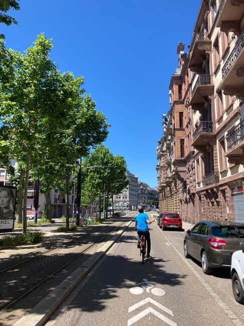 Strasbourg: Bike Tour with a Guide bikes included - Learning About Strasbourg Along the Way