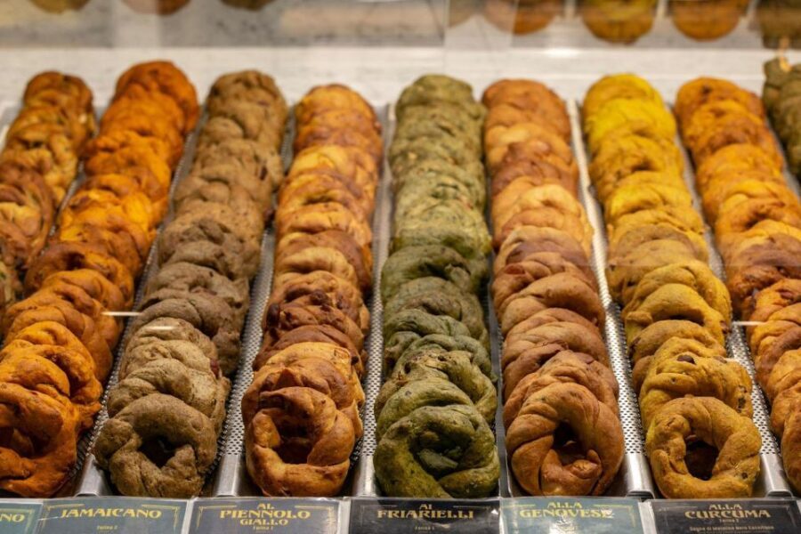 Street food tour: the Neapolitan culinary art - Practical Details and Considerations