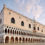 Stroll The Halls of Doge's Palace on a Guided Tour in Venice - The Experience in Detail