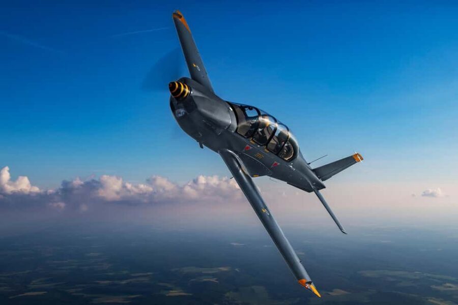 Stunt Military Jet Flight Experience near Paris - What to Expect from the Experience