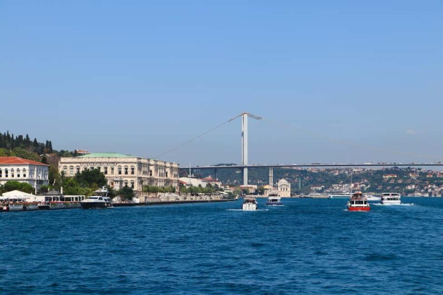 Sunset Bosphorus Cruise with Asian Side Stop & Hotel Pick-Up - FAQ