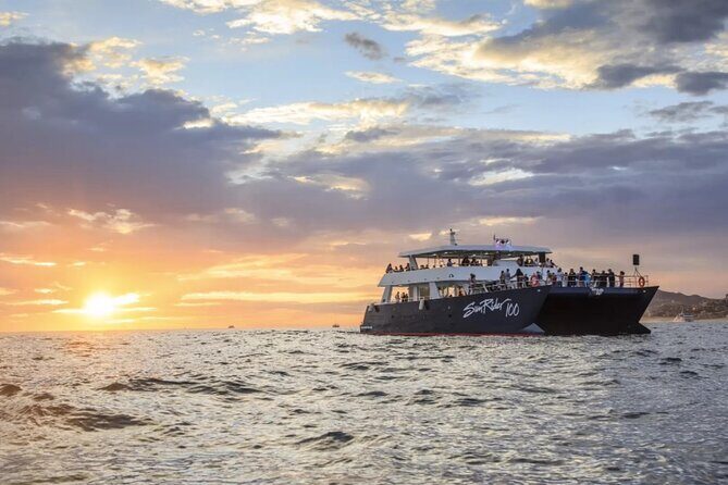 Sunset Dinner Cruise in Los Cabos - What to Expect from the Sunset Dinner Cruise