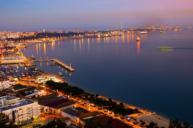 Sunset on a sailboat in Arrábida, Setúbal - Frequently Asked Questions