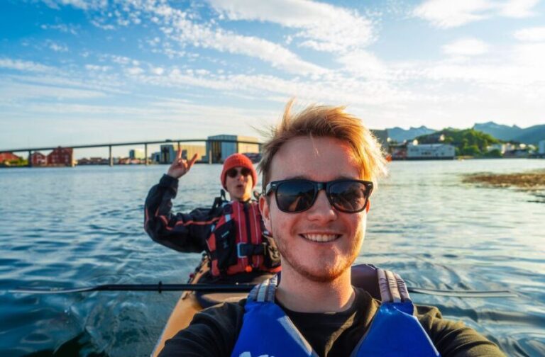 Svolvær: Evening Kayaking Adventure - The Experience in Detail