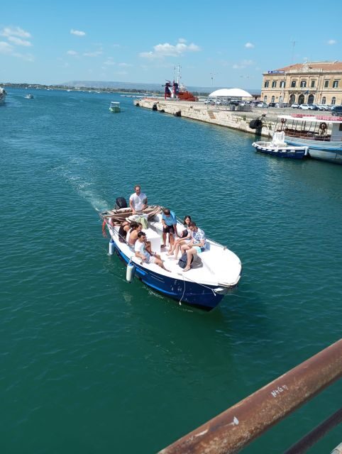 Syracuse: Boat tour Ortigia,seacaves,Swim stop explanation - Who Should Consider This Tour?