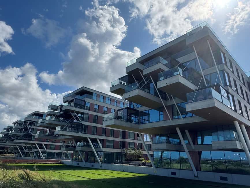 Tallinn: Explore Local Life Tour - The Experience: Pros and Cons