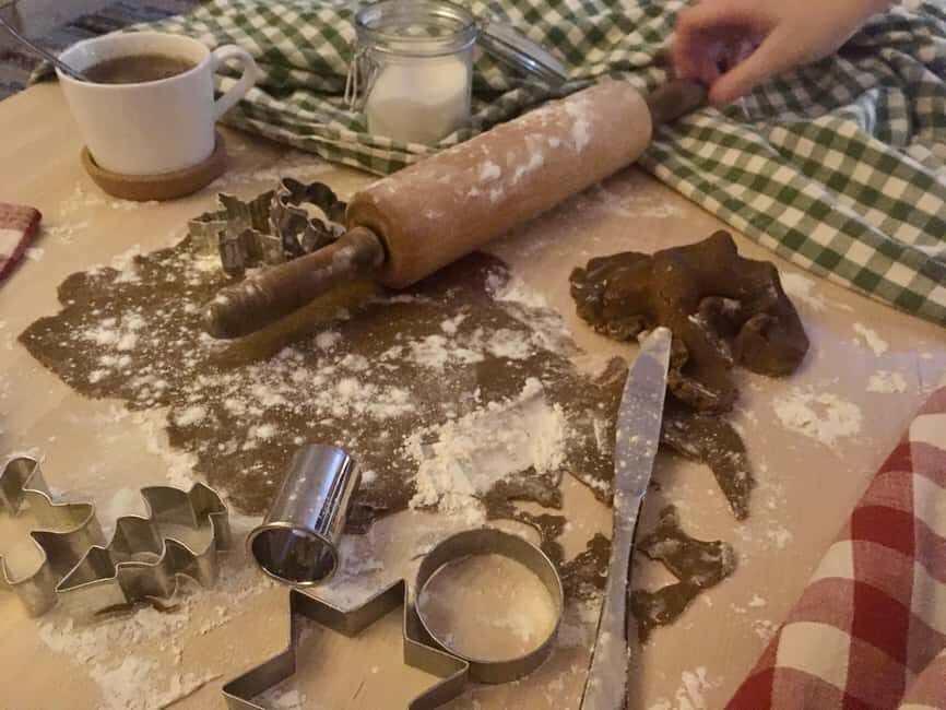 Tallinn: Local Gingerbread Workshop in the Old Town