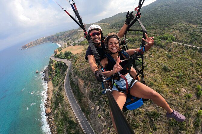 Tandem Paragliding Flight in Taormina - What the Reviews Say