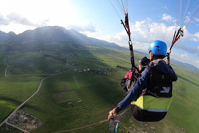 Tandem Paragliding in Durmitor National Park - FAQ