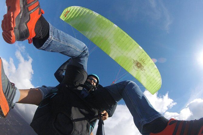 Tandem paragliding in Tenerife - Who Would Love This Experience