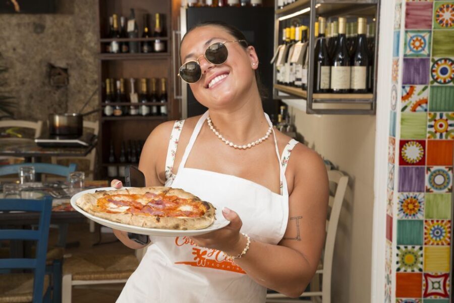 Taormina: Half-Day Pizza Making Class - The Meal and Drinks