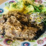 Taste of Poland - Old Town food tour and guided walk in one - Who Should Consider This Tour?