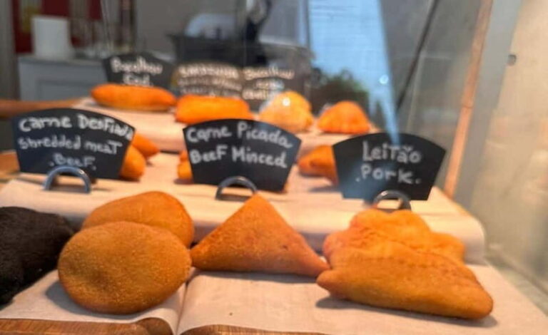 Taste of Porto: The Ultimate Full Meal Portuguese Food Tour - What to Expect from the Porto Food Tour