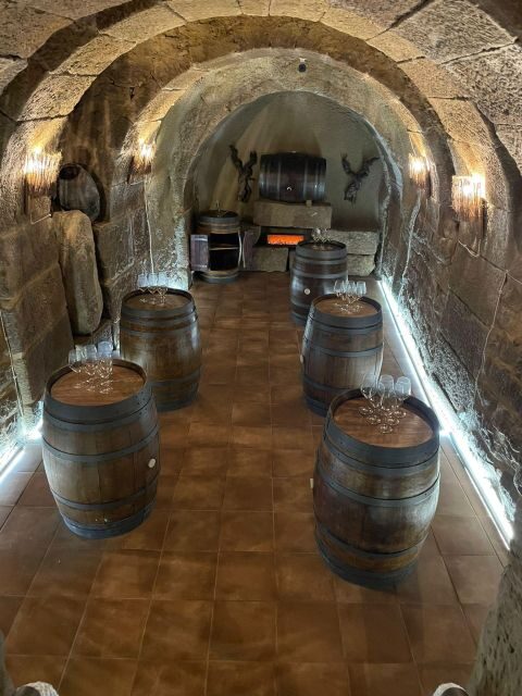 TASTING IN UNDERGROUND WINERY (DRAFT) - The Practicalities: Price, Duration, and Accessibility