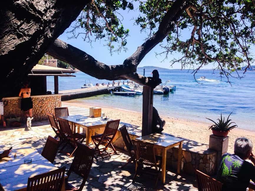 Tavolara: 5 Islands tour from San Teodoro's beach - Overall Experience and Practical Tips