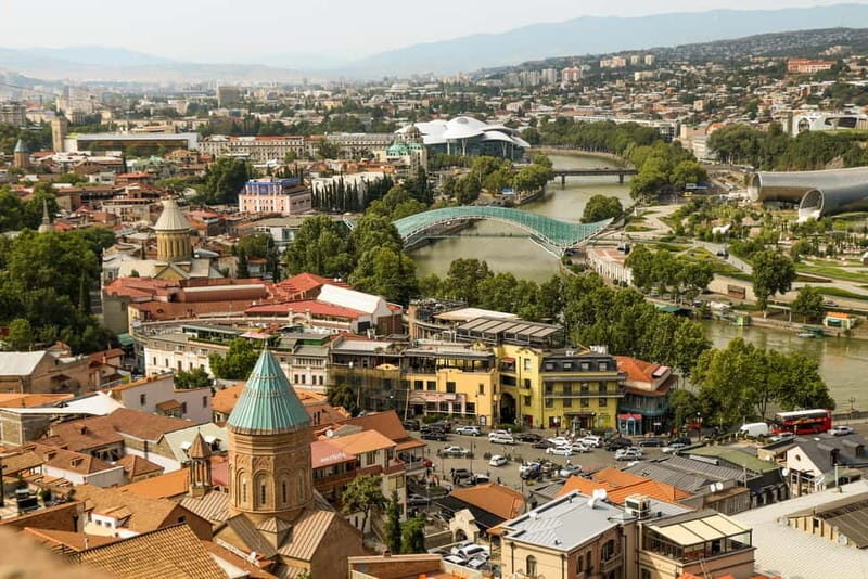 Tbilisi: City of Contrasts Guided Tour with Cable Car Ride - The Cable Car Experience