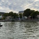 Tbilisi: City Tour by Retro Car and Boat Cruise - The River Cruise: A Relaxing Perspective