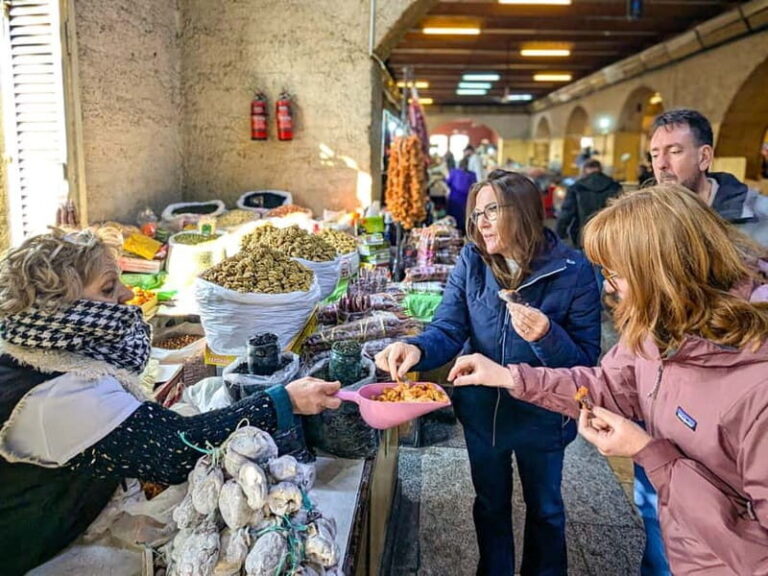 Tbilisi: Eat Like a Local  Street Food Tour w/ 10 Tastings - Who Should Consider This Tour?