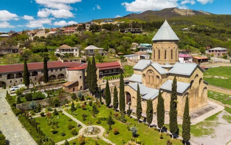 Tbilisi: Mtskheta, Jvari, and Samtavro Monastery Tour - The Practical Details