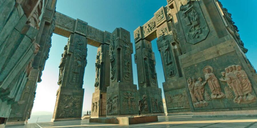 Tbilisi: Private City Tour with Driver and Guide - The Chronicles of Georgia: Soviet Grandeur and Carvings