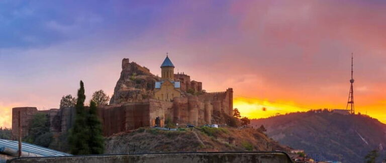 Tbilisi: Private Tour to Mother of Georgia & Narikala Castle - The Rest of the City from Above