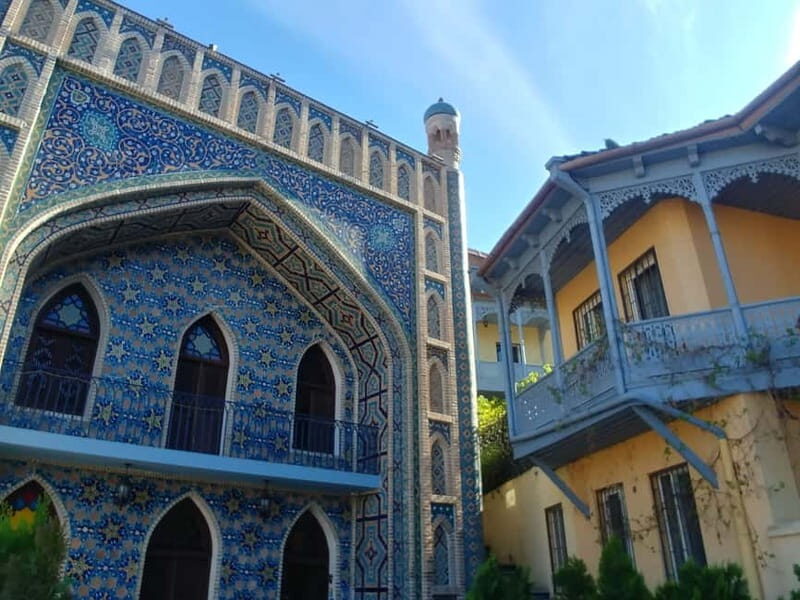 Tbilisi: Private walking tour of Tbilisi's highlights - The Fortress of Narikala and Scenic Vistas