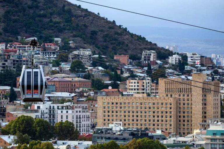 Tbilisi: Sightseeing Tour, Wine or Beer Tasting, & Cable Car - Who Will Love This Tour?