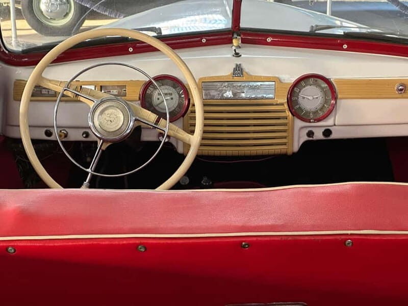 Tbilisi: Soviet Secrets on Wheels, Vintage Museum Car Tour - Who This Tour Is Perfect For