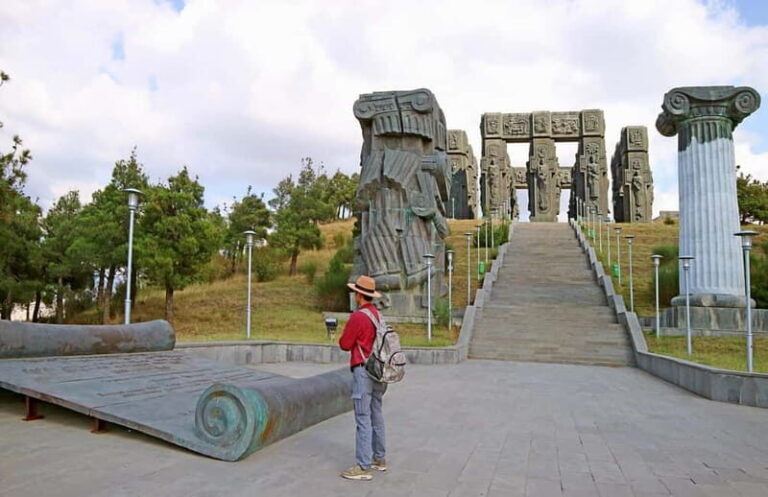 Tbilisi: The Chronicle of Georgia Express Guided Tour - Who Is This Tour Best For?