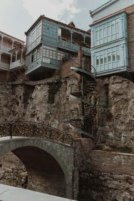 Tbilisi: Walking Tour with an Expert Spanish Guide and a Cable Car Ride - Practical Details and What to Expect