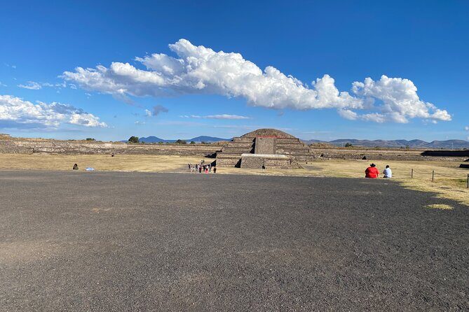 Teotihuacan Pyramids VIP Tour without Commercial Stops - Why Travelers Love This Tour