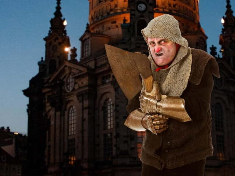 Terrifying Tour of Dresden Led by a Dungeon Master - Who Would Love This?