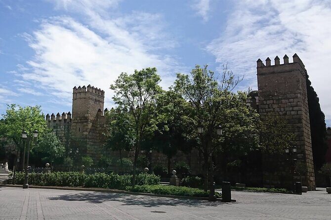 The Alcazar: A Jewish Narrative - The Tour Breakdown and What to Expect