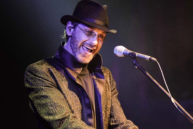 The Australian Bee Gees Show at the Excalibur Hotel and Casino - Who is this show perfect for?