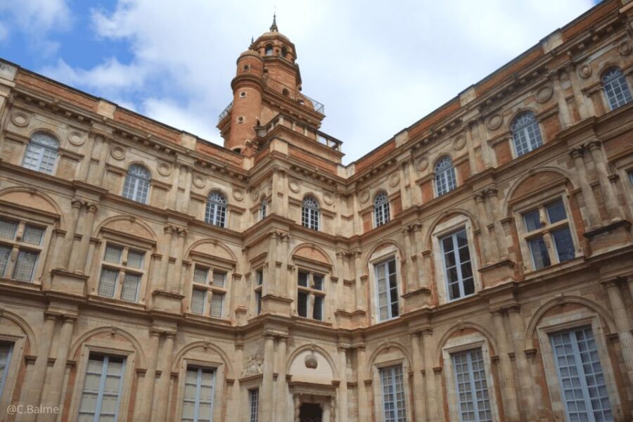 The Belle Paule's Tale of Renaissance Toulouse - What’s Included & What’s Not