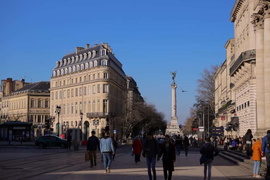 The essential in Bordeaux, private tour with a local - In-Depth Look at the Itinerary