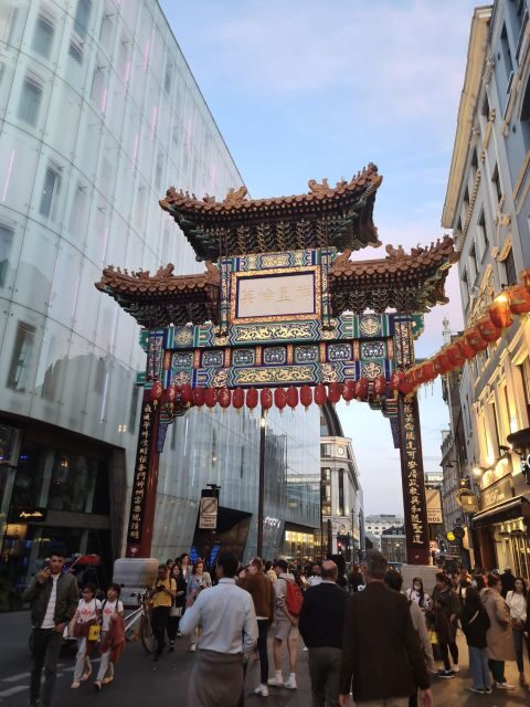 The Essential Tour of London - The Practical Details