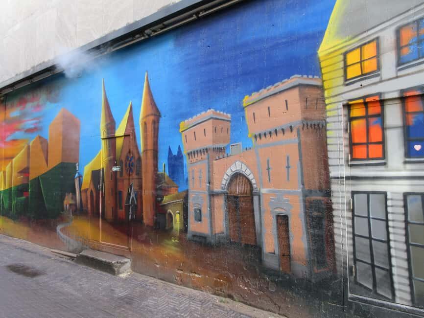 The Hague: a guided tour in French, mixing Street Art and History - FAQ