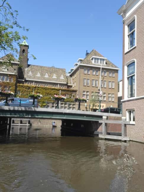 The Hague: Canal Cruise with Live Guide Winter edition - The Itinerary: What You’ll See and Hear
