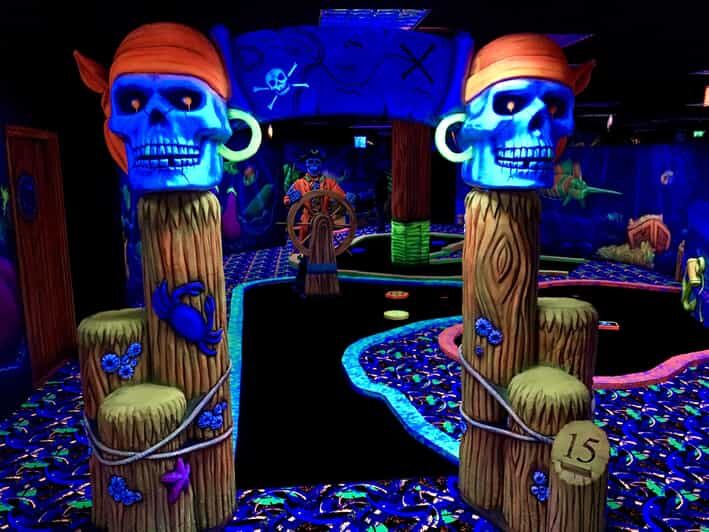 The Hague: Glowgolf Glow in the Dark Indoor Minigolf - What Are the Downsides?